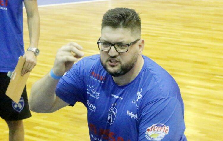 Foz Cataratas Futsal enfrenta o Joinville nesta terça, 01