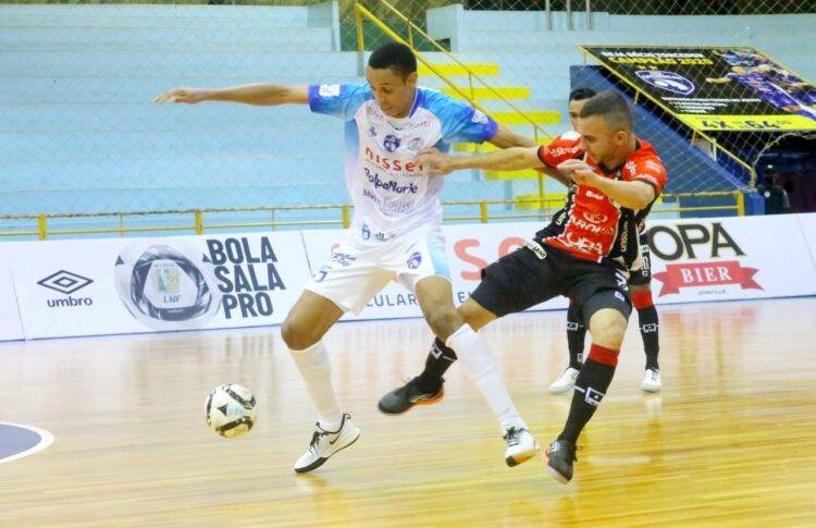 Joinville vence Foz Cataratas pela Liga