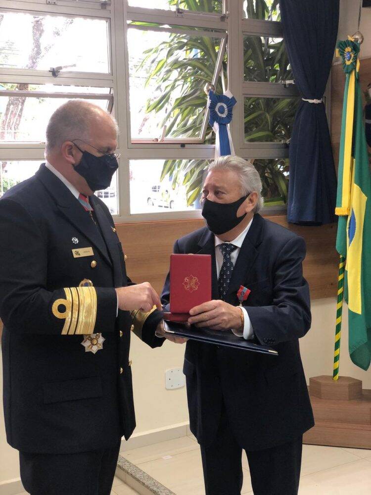 Empresário Veraldo Barbiero é homenageado pela Marinha com Medalha de Oficial