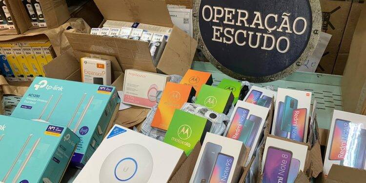 Receita apreende mais de R$ 1,2 milhão em mercadorias remetidas ilegalmente pelo correio