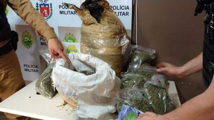 PM apreende cerca de 30 quilos de maconha capulho no Monsenhor Guilherme