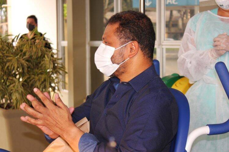 Vidas salvas: Hospital Costa Cavalcanti supera o número de 100 altas da covid-19