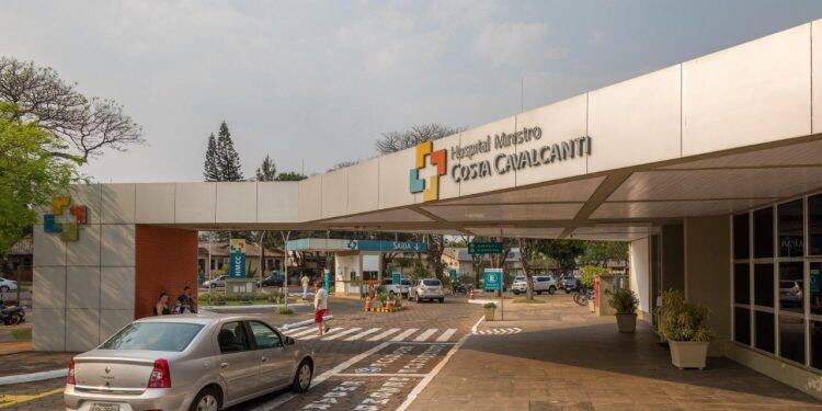 Hospital Costa Cavalcanti ativa mais dez leitos de UTI para covid-19