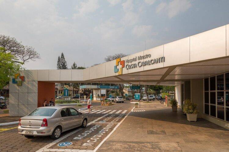 Hospital Costa Cavalcanti ativa mais dez leitos de UTI para covid-19