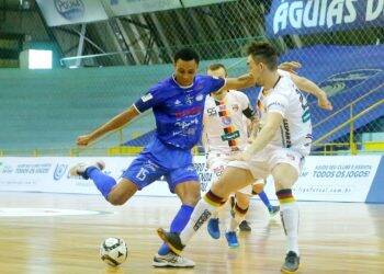 Foz Cataratas vence de virada o Blumenau pela Liga Nacional