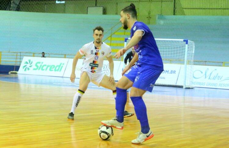 Foz Cataratas vence de virada o Blumenau pela Liga Nacional