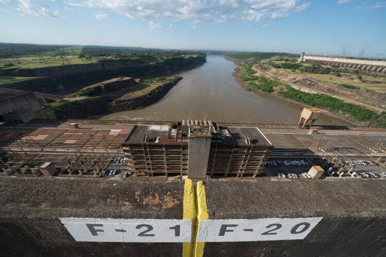 Itaipu alcança a marca 55 milhões de MWh em 2020 com o maior índice de produtividade de sua história