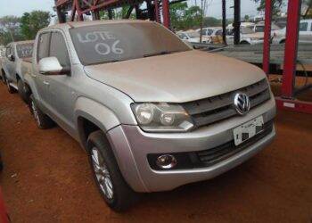 Receita Federal em Foz do Iguaçu realiza leilão eletrônico de veículos apreendidos e sucatas