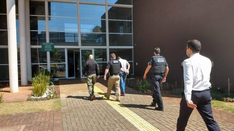 Prefeito de São Miguel, Claudio Dutra, é preso preventivamente pela Polícia Civil