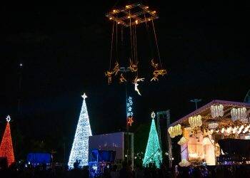 Itaipu prepara Natal de Luz com projeção mapeada no prédio da Catedral da Vila A