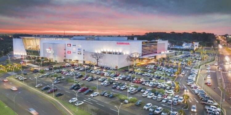 Cellshop Duty Free abre vagas de emprego em Foz do Iguaçu