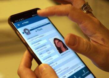 Eleitor poderá justificar ausência pelo celular