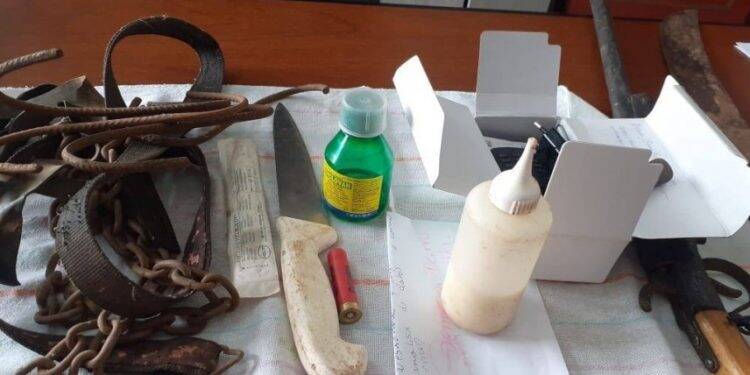 No Paraguai, idosa de 82 anos é acusada de criar cães para vender a carne