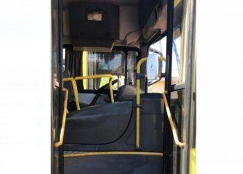 Após 6 meses de pandemia, empresa coloca alcool em gel nos ônibus