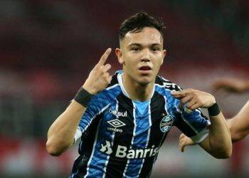 Time do Porto de Portugal quer contratar Pepê, atacante do Grêmio que nasceu em Foz do Iguaçu