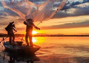Bolsonaro descarta fim do seguro-defeso