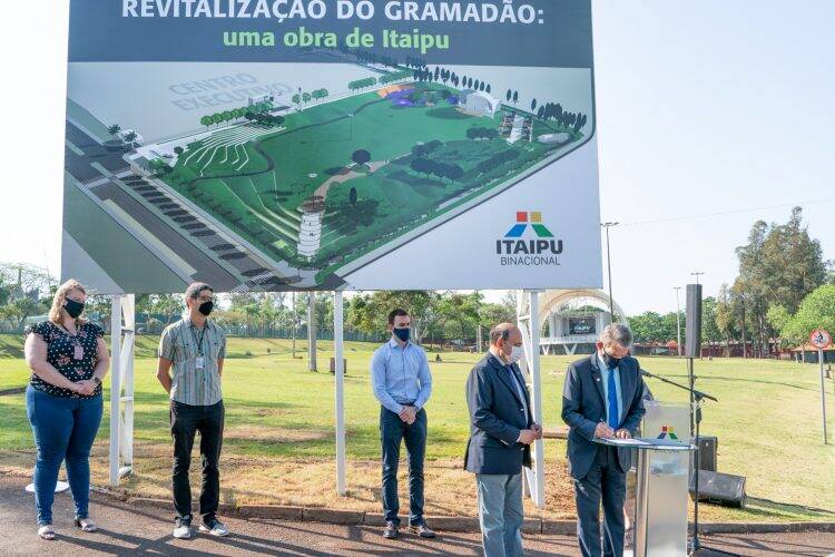 Início das obras: revitalização do Gramadão teve início nesta quinta-feira (22)