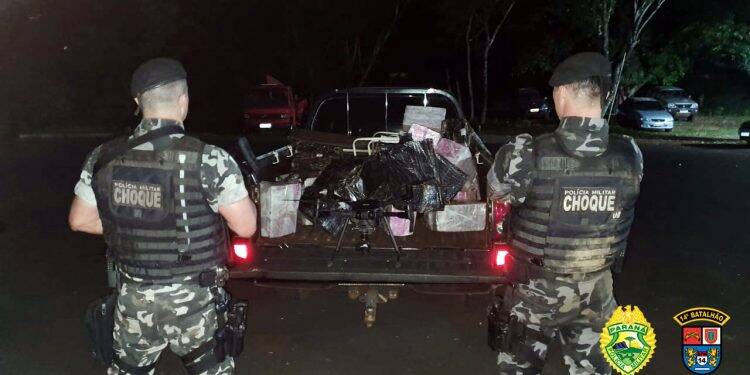 Polícia Militar troca tiros com traficantes e apreende quase 300 quilos de maconha no Porto Belo