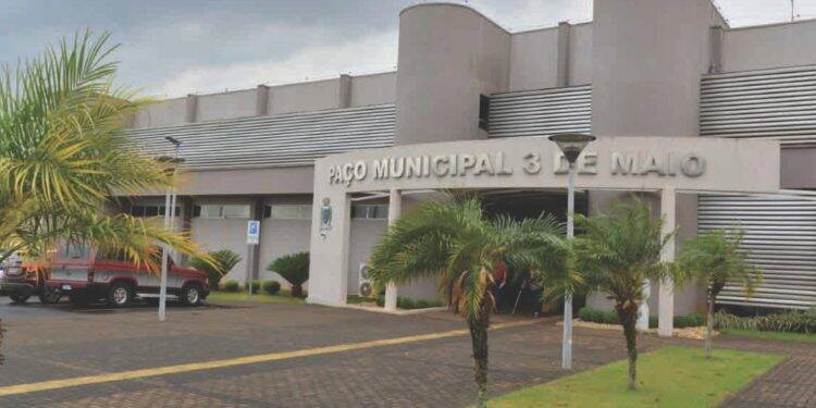 Prefeitura de Santa Terezinha emite nota sobre operação que investiga contrato de iluminação