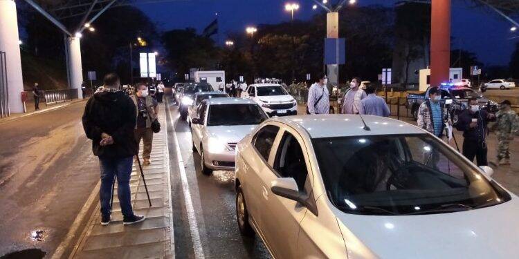 Veja as imagens da reabertura da Ponte da Amizade