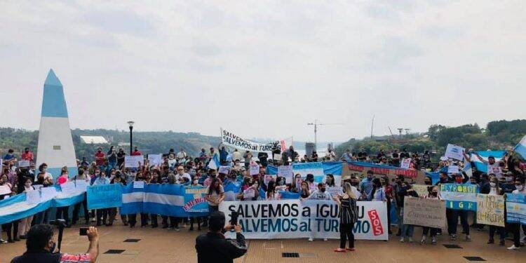 Turismo de Puerto Iguazú marca manifestação pela reabertura da Ponte Tancredo Neves