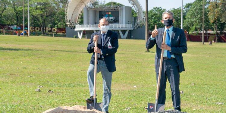 Início das obras: revitalização do Gramadão teve início nesta quinta-feira (22)
