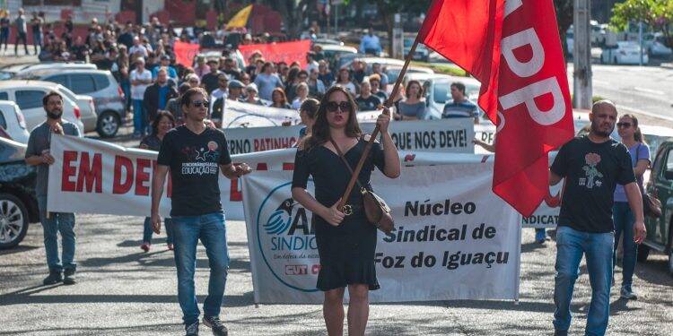 APP-Sindicato reforça contrariedade a militarização das escolas e faz manifestação nesta quarta, 28