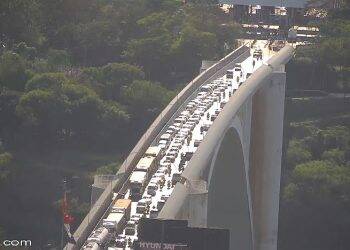 Inspetor da PRF pede racionalidade ao Paraguai para agilizar filas de caminhões na fronteira