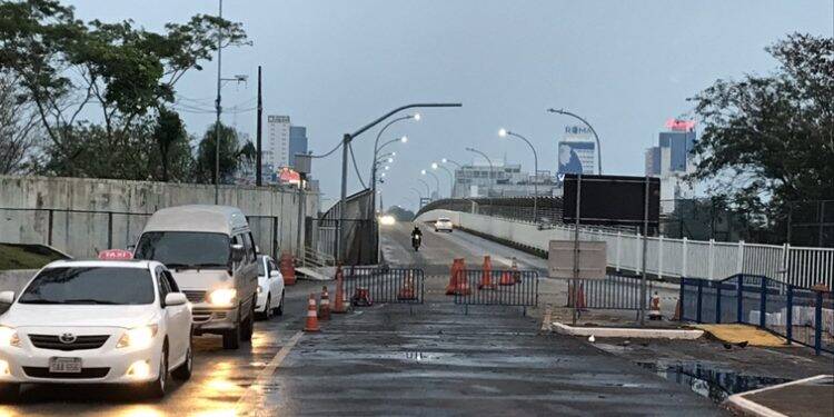 Veja as imagens da reabertura da Ponte da Amizade