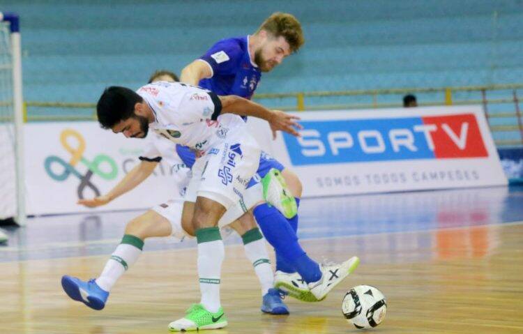 Foz Cataratas Futsal bate Marreco pela Liga Nacional