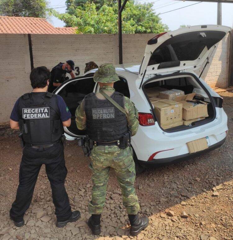 Receita Federal e BPFron desarticularam depósito de mercadorias em hotel em São Miguel do Iguaçu