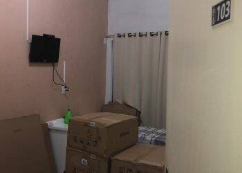 Receita Federal e BPFron desarticularam depósito de mercadorias em hotel em São Miguel do Iguaçu