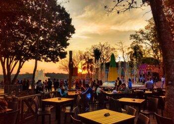 O restaurante do Marco está aberto novamente