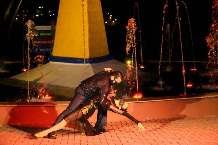 Marco das 3 Fronteiras reforça atendimento para o feriadão