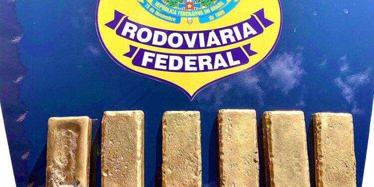 PRF apreende 6 quilos de ouro, avaliados em 2 milhões de reais, em Medianeira