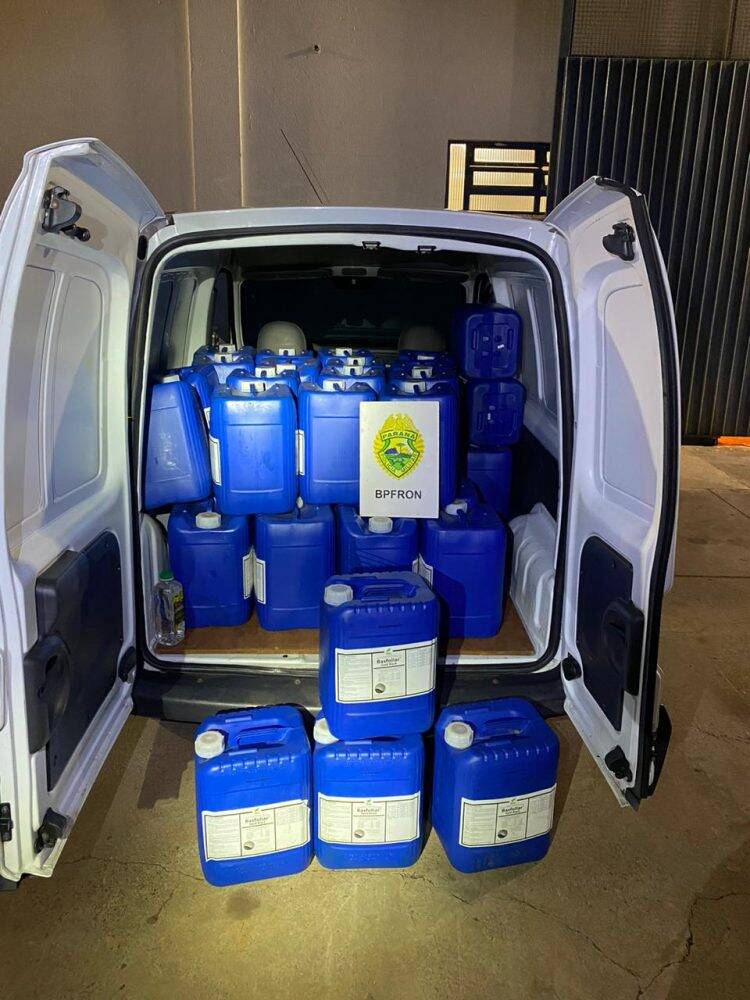 BPFRON apreende mil litros de agrotóxicos em Santa Terezinha de Itaipu