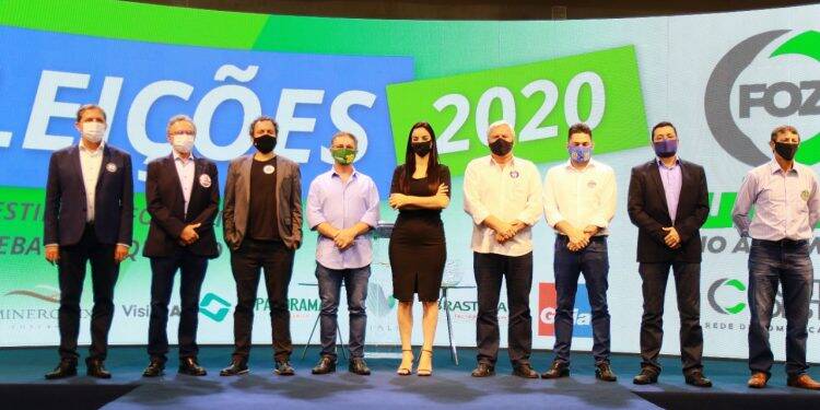 Candidatos se confrontaram durante 5 horas em debate realizado pela Cultura