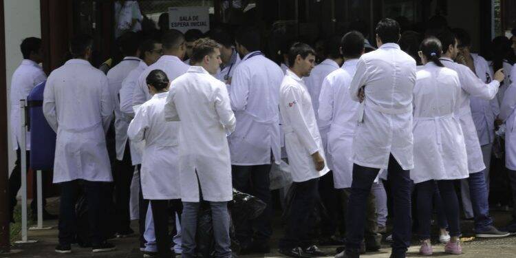 Prazo para pagar inscrição no Revalida 2020 termina nesta quarta-feira
