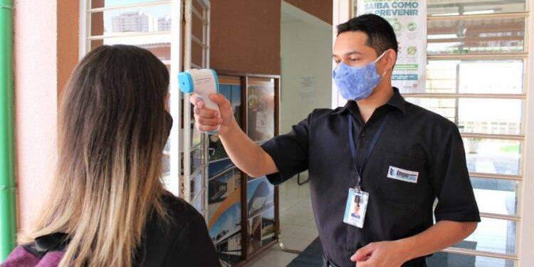 Educação retorna atividades e adota protocolos de proteção