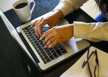 Senac e Sebrae/PR capacitam pequenas empresas para licitações públicas