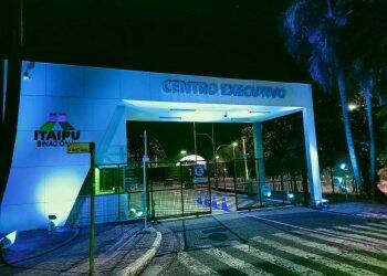 Itaipu adere ao Novembro Azul e se veste com as cores da campanha