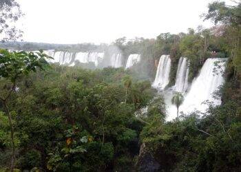 Argentina: Protocolo que permite 4 mil visistantes nas Cataratas por dia é aprovado