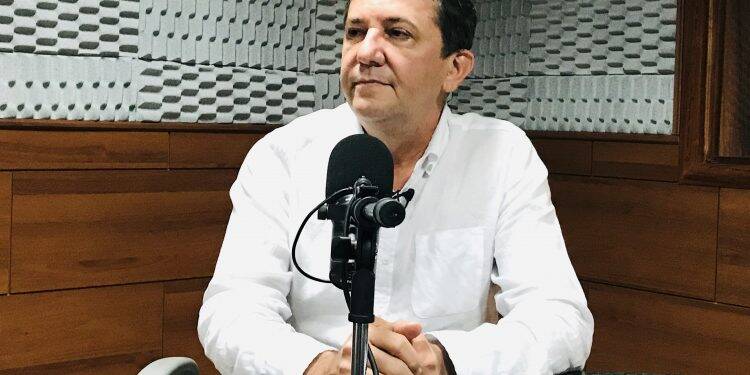 Chico Brasileiro é reeleito prefeito de Foz do Iguaçu