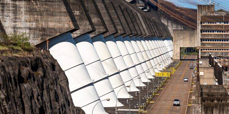 Itaipu atinge 70 milhões de megawatts-hora (MWh) neste domingo (29