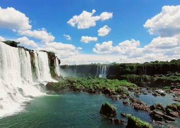 Feriadão de Finados registra melhor movimento desde a reabertura do turismo