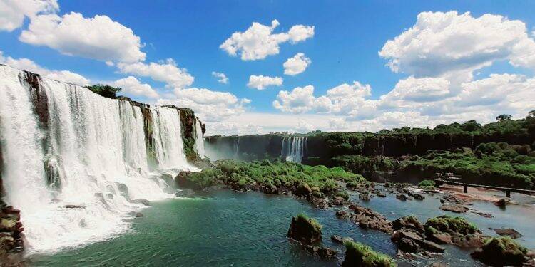 Feriadão de Finados registra melhor movimento desde a reabertura do turismo