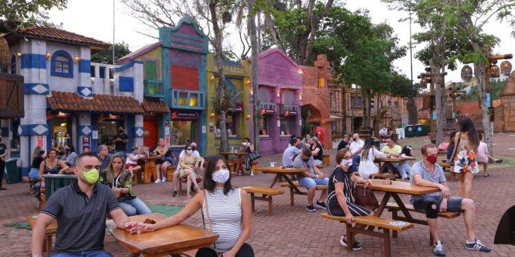 Mais de 5 mil pessoas visitaram o Marco das 3 Fronteiras no feriadão