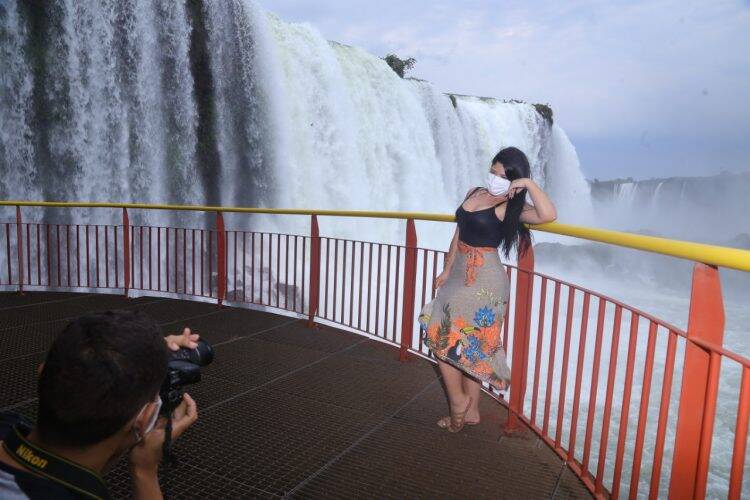 Mais de 5 mil pessoas visitaram o Marco das 3 Fronteiras no feriadão