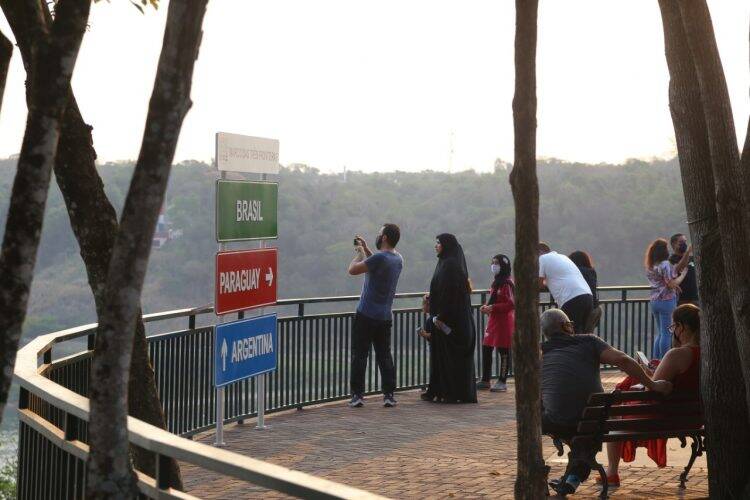 Mais de 5 mil pessoas visitaram o Marco das 3 Fronteiras no feriadão