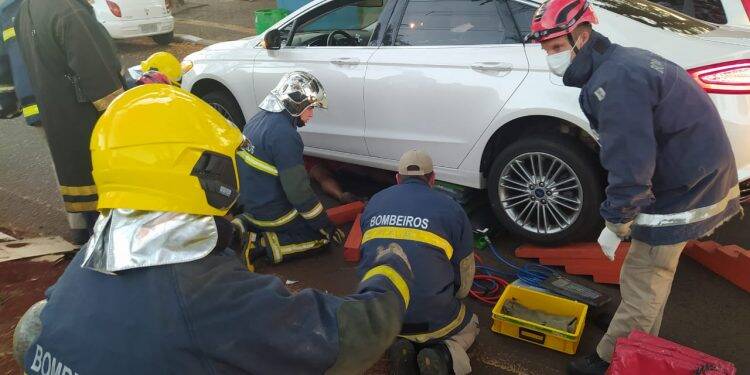 Vídeo mostra atropelamento que matou morador de rua em Foz